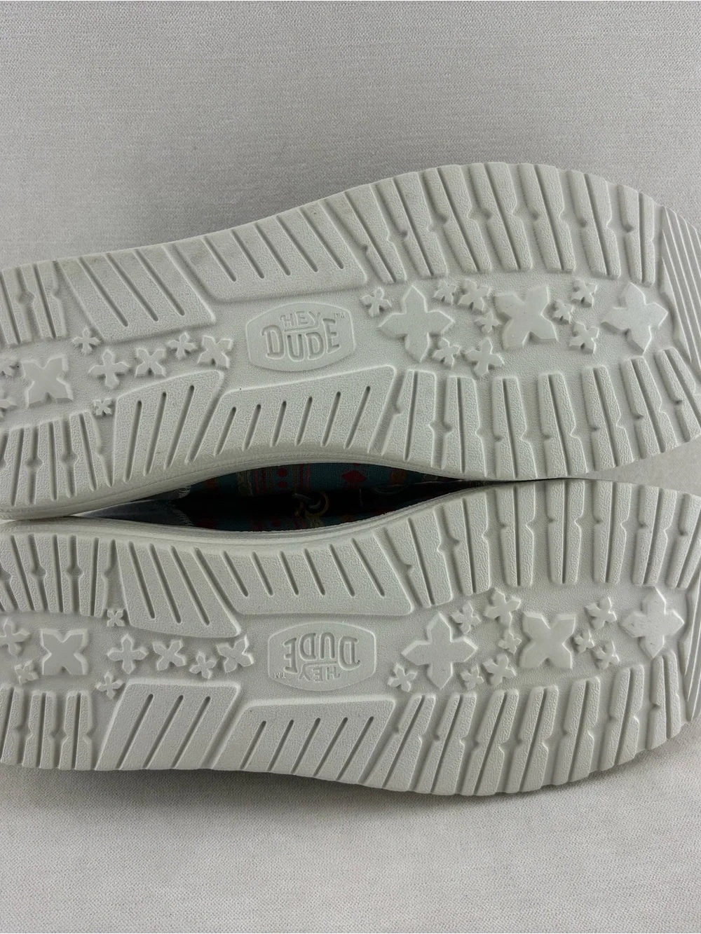 Hey Dude Teal and Red Patterned Slip-On Loafers men’s size 14